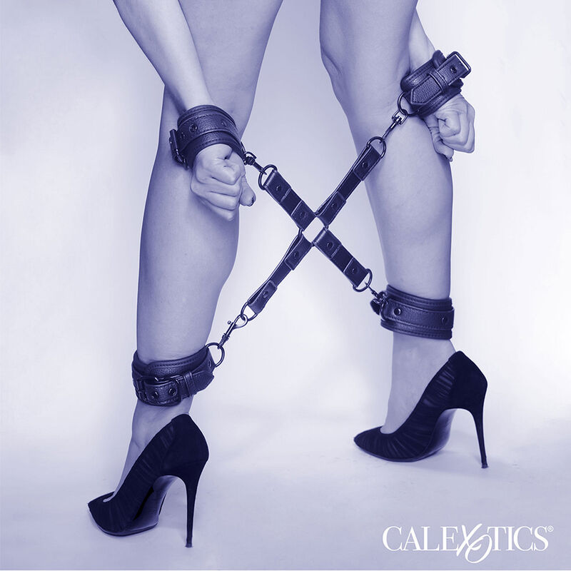 CALEXOTICS - NOCTURNAL CONNECTEUR TIE HOG CUERO AJUSTABLE NOIR – Image 2