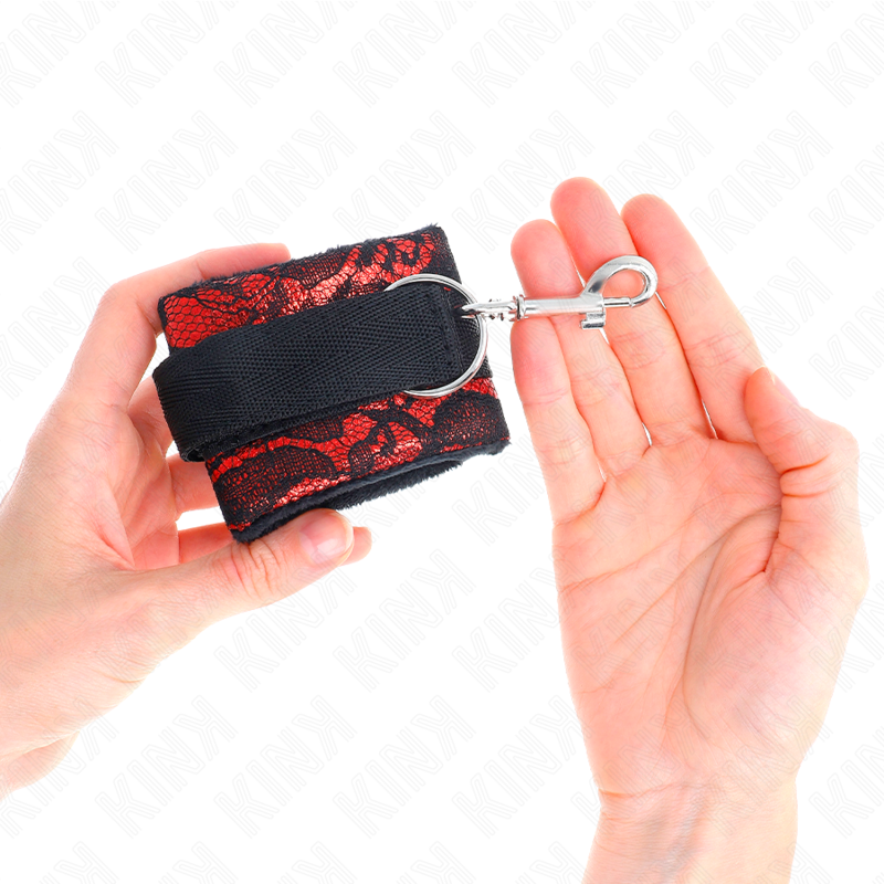 KINK - PUNHOS DE RENDA DE VELUDO CURTO E BIND DE NYLON VERMELHO / PRETO 23 X 6,5 CM - Image 4