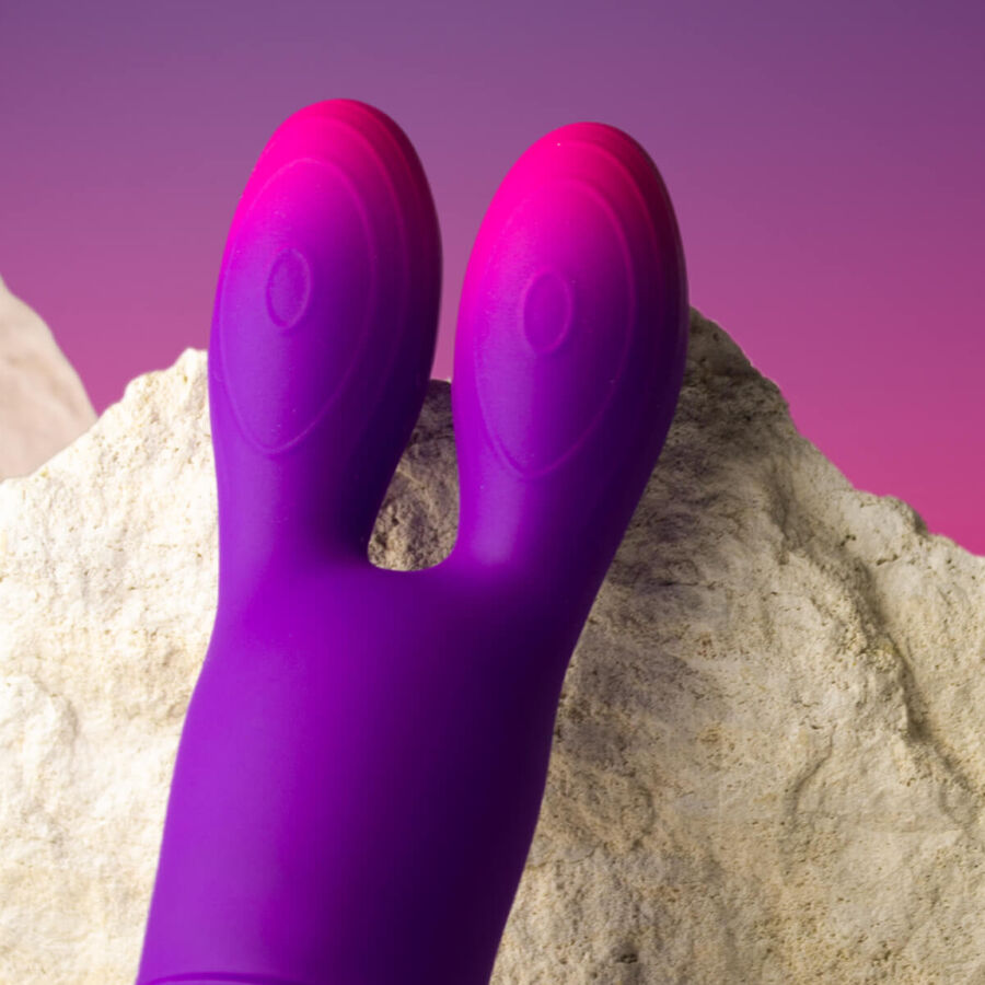 ROCKS-OFF - GLO-GIRL BUNNY VIBRATEUR FLEXIBLE VIOLET – Image 4