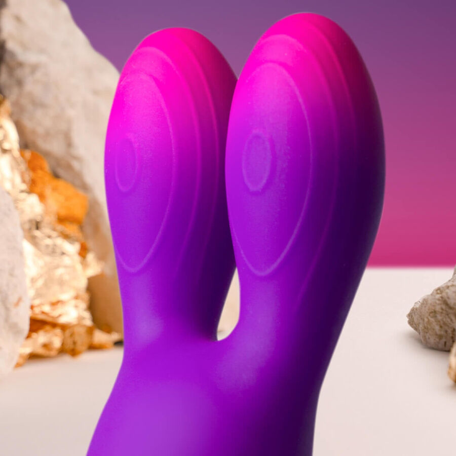ROCKS-OFF - GLO-GIRL BUNNY VIBRATEUR FLEXIBLE VIOLET – Image 7