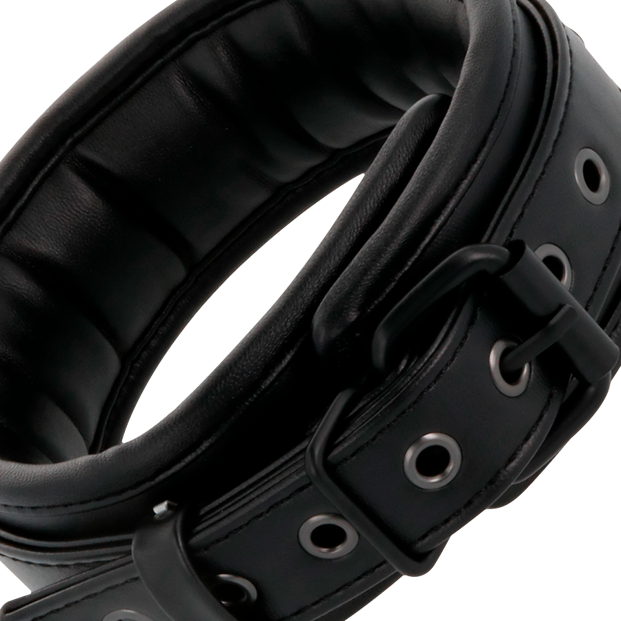 DARKNESS - BLACK LEATHER HANDCUFFS AND COLLAR - Image 8