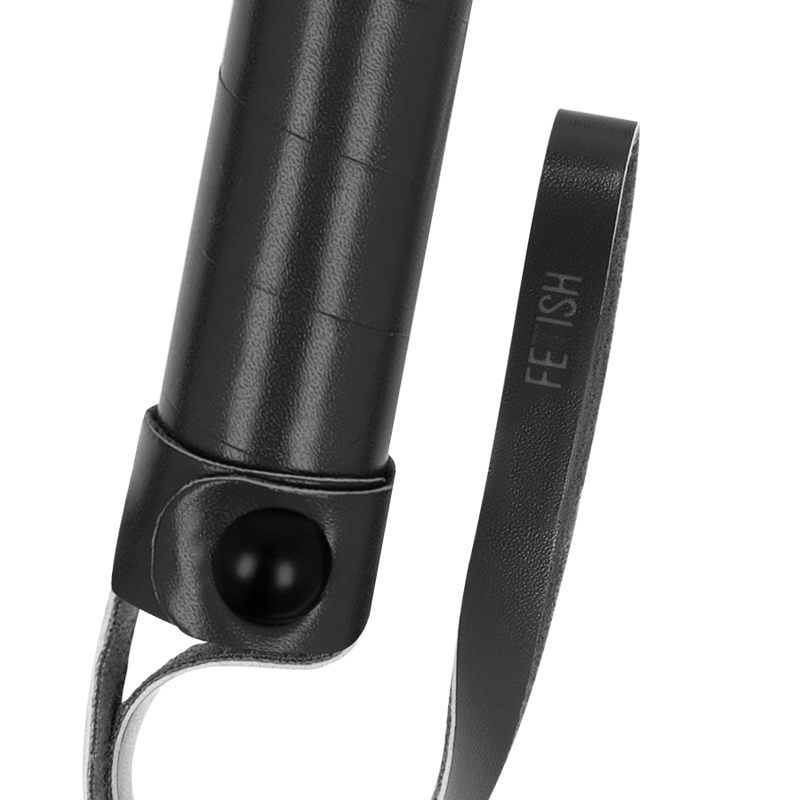 FETISH SUBMISSIVE - PEITSCHE AUS VEGANEM LEDER – Bild 5
